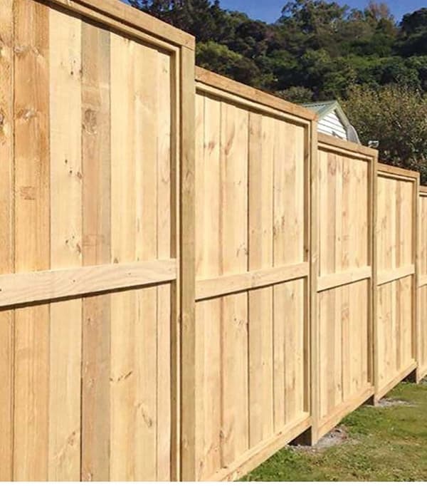 BORD hyvlat slipat torr furu 2,8x7,5x30 Gran hyvlat
