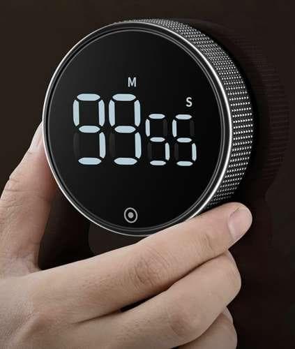 Elektronisk køkkenur med magnet og stopur