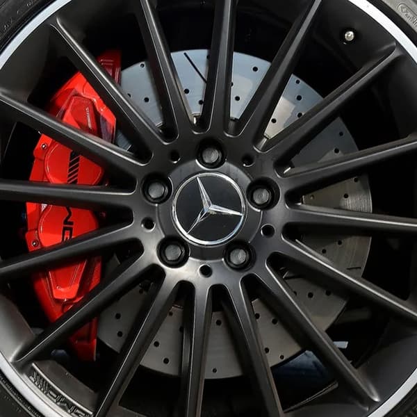 4-Kpl - Mercedes-Benz Keskimerkki - Auto