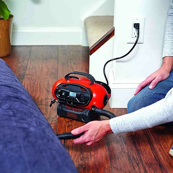 Luftkompressor Black & Decker BDCINF18N-QS 12 V 36 W 1 Dele