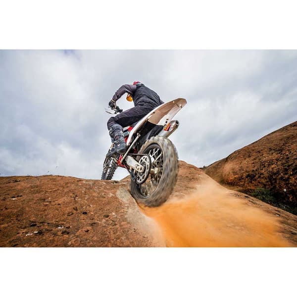 Deli Tire Enduro Bagdæk Sb-121 Medium Roja 70r Tt Sort 140 / 80 / R18