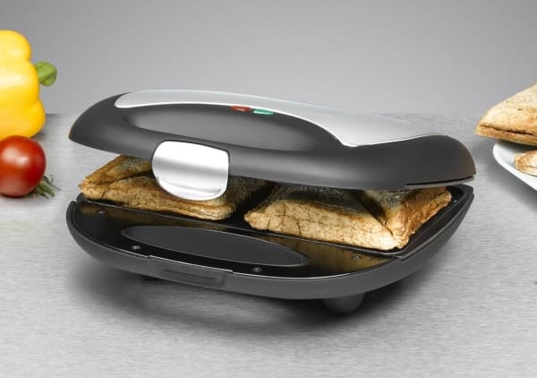 Rommelsbacher ST 710 - sandwichbrødrister - 700 W