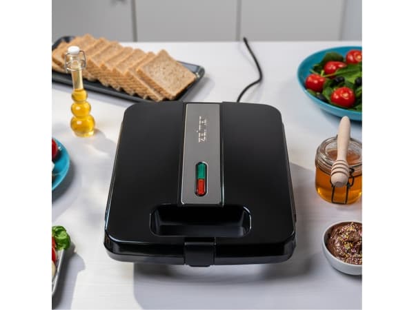 Leivänpaahdin Zelmer Zelmer Sandwich maker ZSM7400