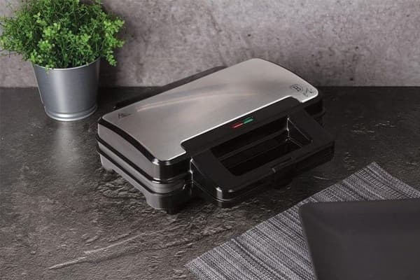 Berlinger Haus ELEKTR. TOASTER 900W SANDWICH MAKER BERLINGER HAUS BH-9140