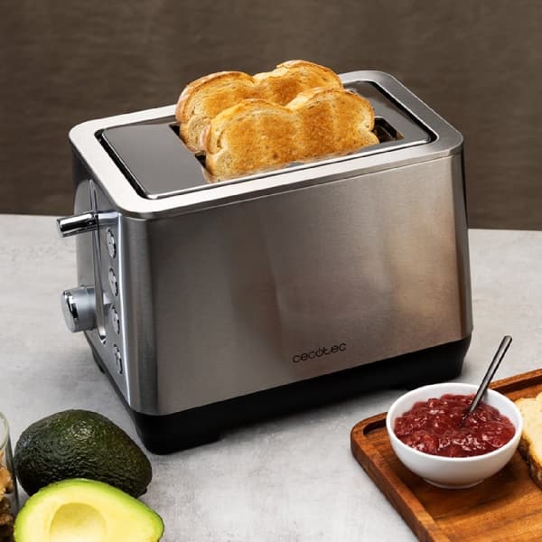 Cecotec Steel toaster with 2 extra-wide short slots, with capacity for 2 slices of toast, 1000 W and bun holder.