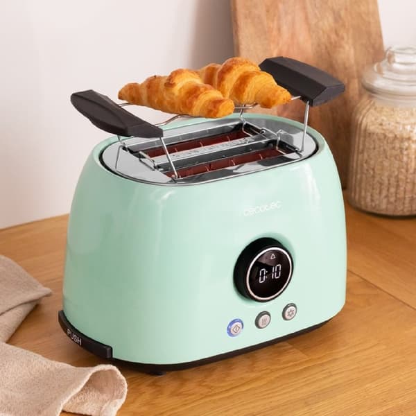 Cecotec Toaster with digital display and 2 short slots for 2 slices of toast