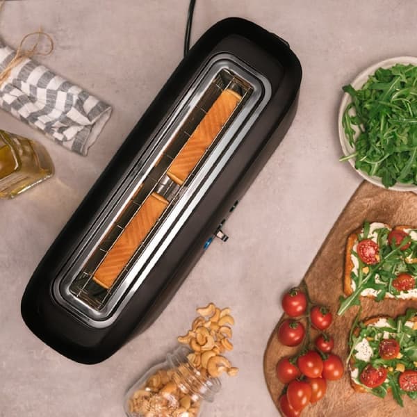 Cecotec Plastic toaster with 1 long extra-wide slot and capacity for 2 slices of toast. Stainless-steel finish and bun holder included.