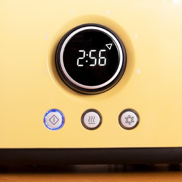 Cecotec Toaster with digital display and 2 short slots for 2 slices of toast