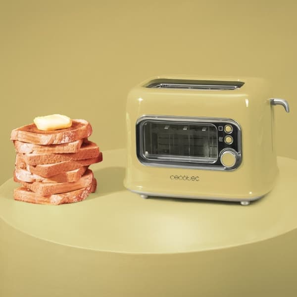 Cecotec Toaster with glass window, retro design, and dust cover.