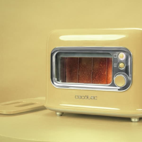 Cecotec Toaster with glass window, retro design, and dust cover.