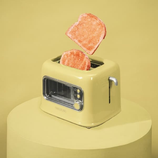 Cecotec Toaster with glass window, retro design, and dust cover.