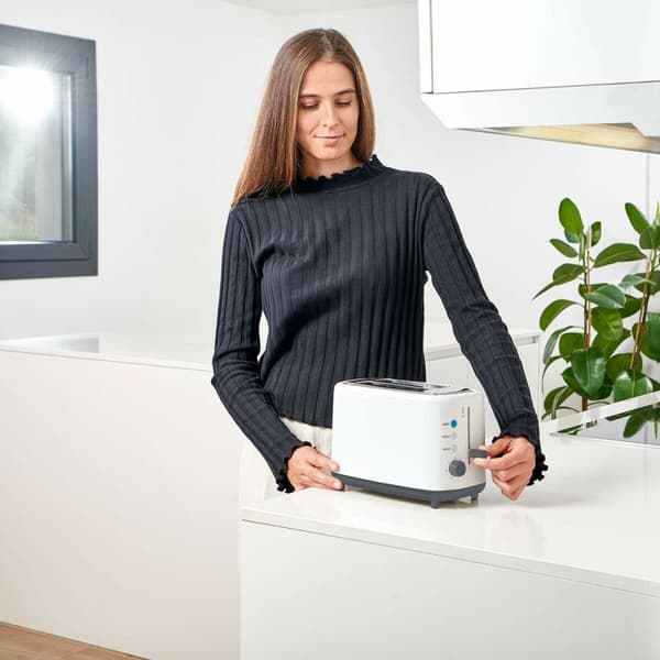 Brödrost Black & Decker BXTOA820E 820 W