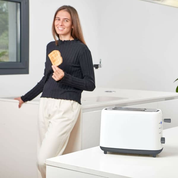 Brødrister Black & Decker BXTOA820E 820 W