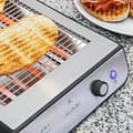 Miniatyrbild 4 av 5: Cecotec Turbo EasyToast Basic horisontell platt brödrost. 3 kvartsmotstånd, 6 effektnivåer, smulbricka,