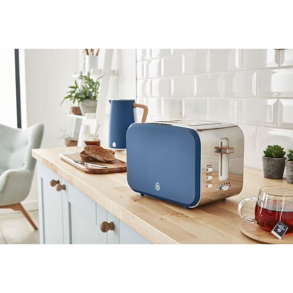 Bred brödrost 2 skivor Modern Nordic Design SWAN ST14610BLUNEU 900W Blå 49374