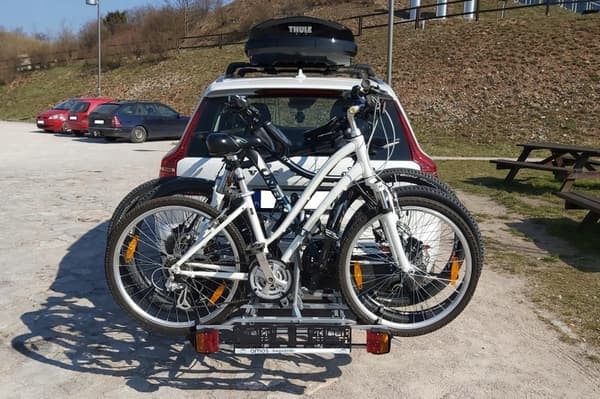 Amos TYTAN 3 PLUS cykelplattform för 3 cyklar
