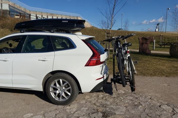 Aguri Active Bike 2 pyörän alusta kahdelle pyörälle