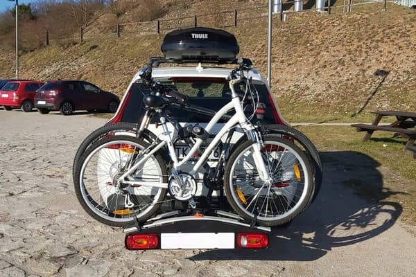 Aguri Active Bike 2 pyörän alusta kahdelle pyörälle