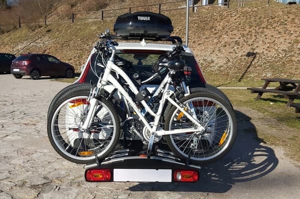 POLKUPYÖRÄTELINE vetokoukkuun AGURI Active Bike 4 pyörälle