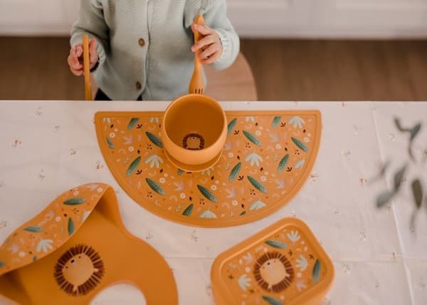 Sassi Junior - Munchy the bear silikonunderlägg