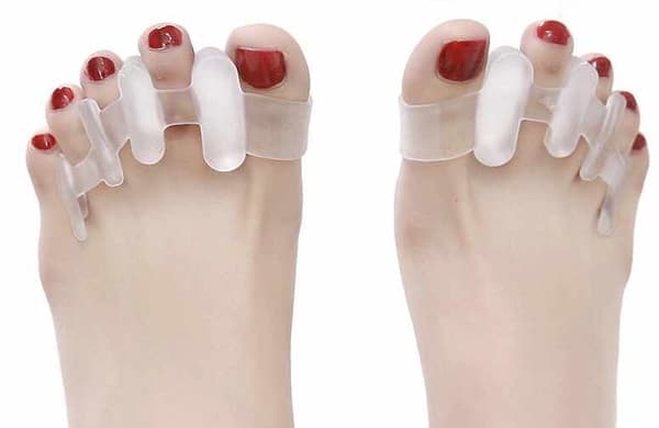 Beskyttelse mod hallux valgus - tåseparator