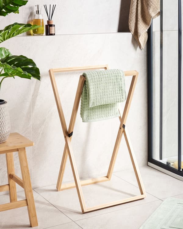 Håndklestativ Lyst tre Bambus 45 x 80 cm Frittstående Sammenleggbart 2 stenger Håndkleholder Baderom