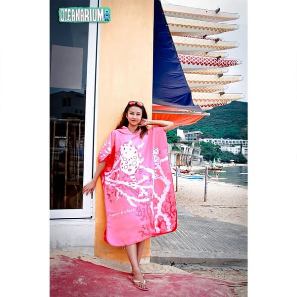 Oceanarium Pigmy Horse Cloak Changing Robe Rosa
