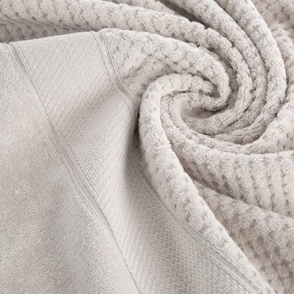 Jessi håndklæde 70x140 beige frotté 500g/m2 med præget ternet tekstur og velourkant Eurofirany
