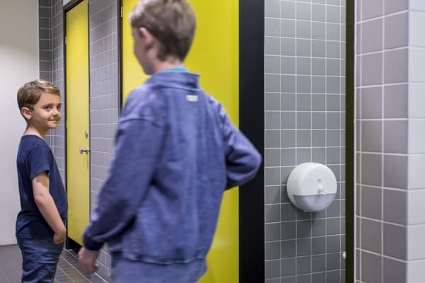 Dispenser TORK T8 SMARTONE Toa vit