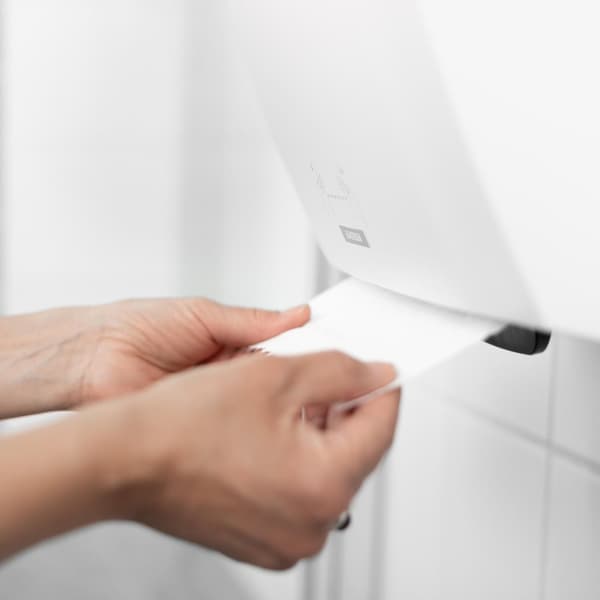 Dispenser KATRIN System handduk svart