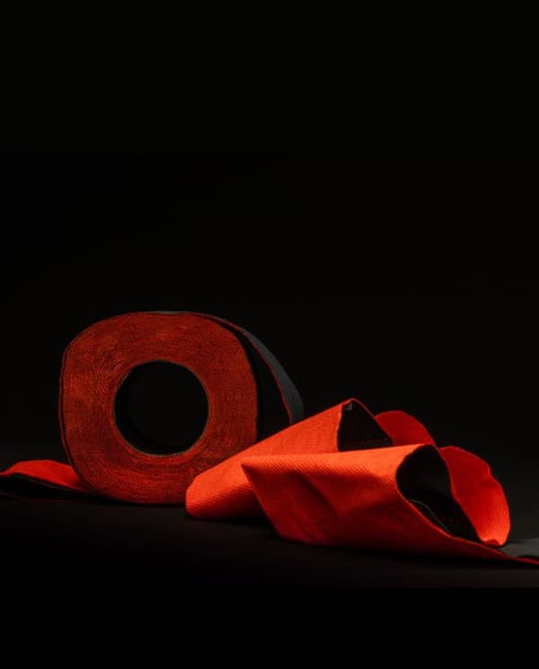 RENOVA Rouge & Noire Luxury WC-paperi 4-kerroksinen 1 rulla
