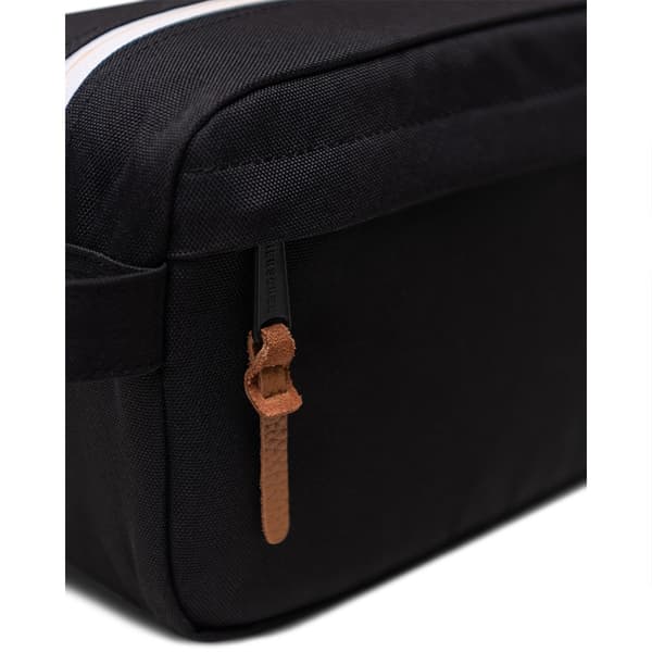 Herschel Chapter Small Toilett Laukku Musta