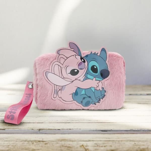 Angel & Stitch Disney Pink Fur Toalettväska
