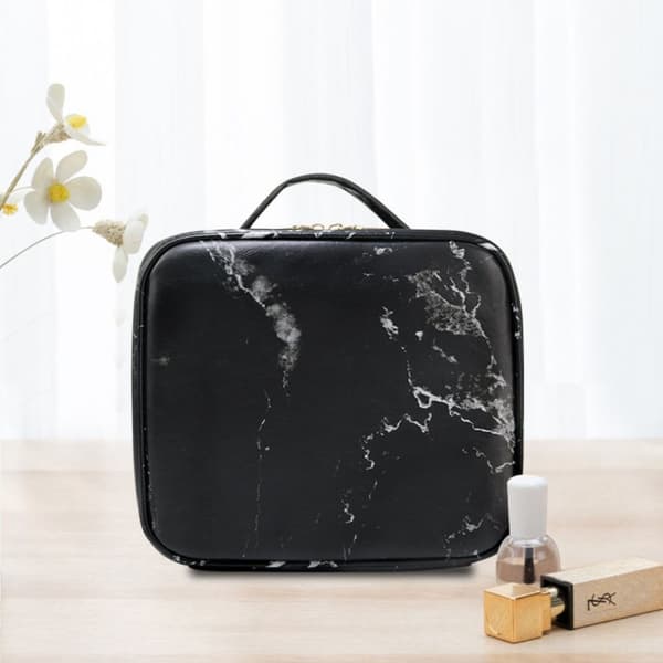 UNIQ Makeup Rejsetaske - Toilettaske / Kosmetiktaske til alt dit makeup - Black Marble