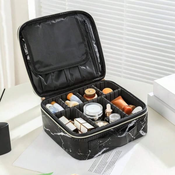 UNIQ Makeup Rejsetaske - Toilettaske / Kosmetiktaske til alt dit makeup - Black Marble