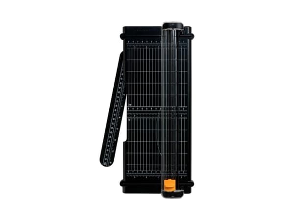Fiskars SureCut, 7 arkkia, 30 cm, A4, 80 g/m², Hartsi, Musta