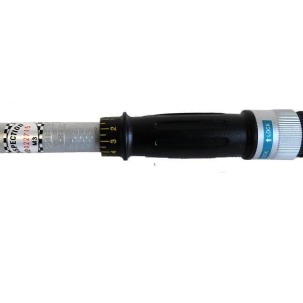 3/8" momenttiavain, 20 - 110 Nm + hylsyt