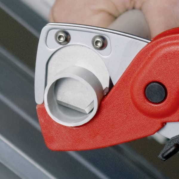 Knipex 90 20 185 Slangavbitare Lämplig för Plaströr, Slangar 25 mm