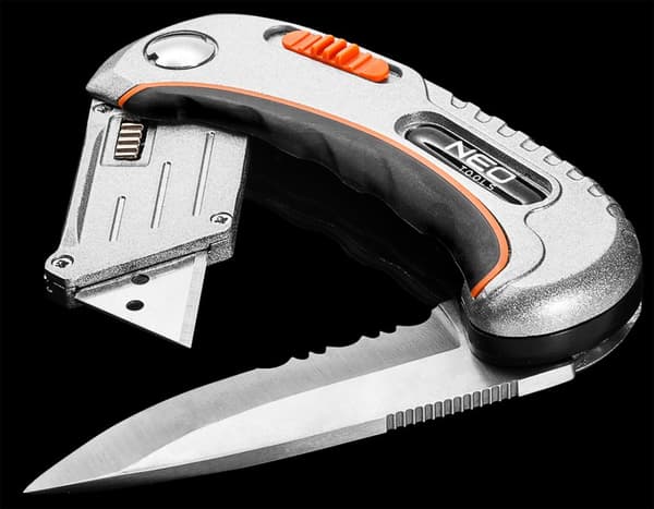 Universal fällkniv, trapetsformad kniv + kniv, nylonfodral + 5 Neo blad
