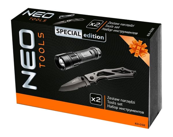 Set med 2 element (99-101 ficklampa, 63-025 kniv)