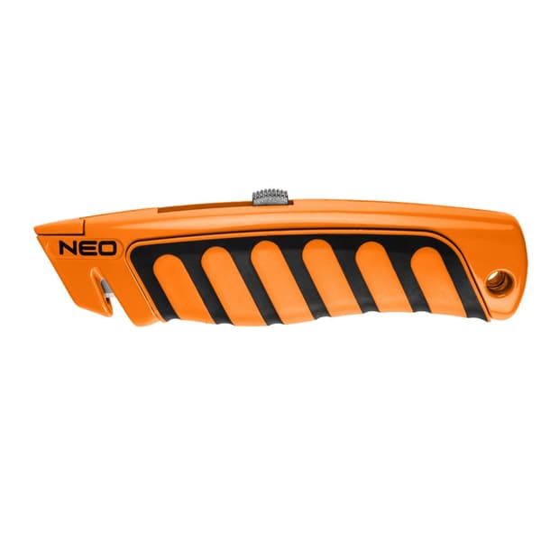 Puukko puolisuunnikkaan terällä, metallirunko, terästä