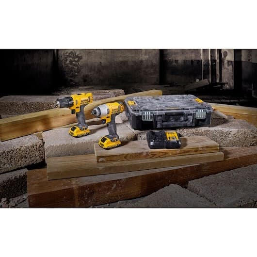 DeWALT DCK211D2T skruvmejsel/slagskruvdragare Svart, Grå, Gul