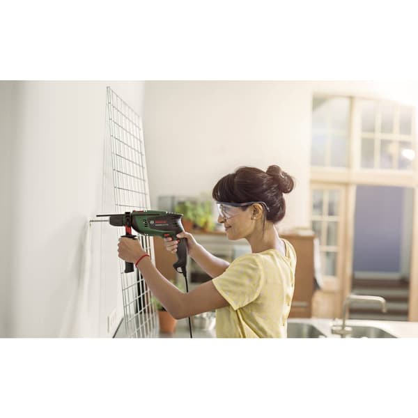 Bosch Home and Garden UniversalImpact 700 1-växel-Slagborrmaskin 701 W inkl. väska