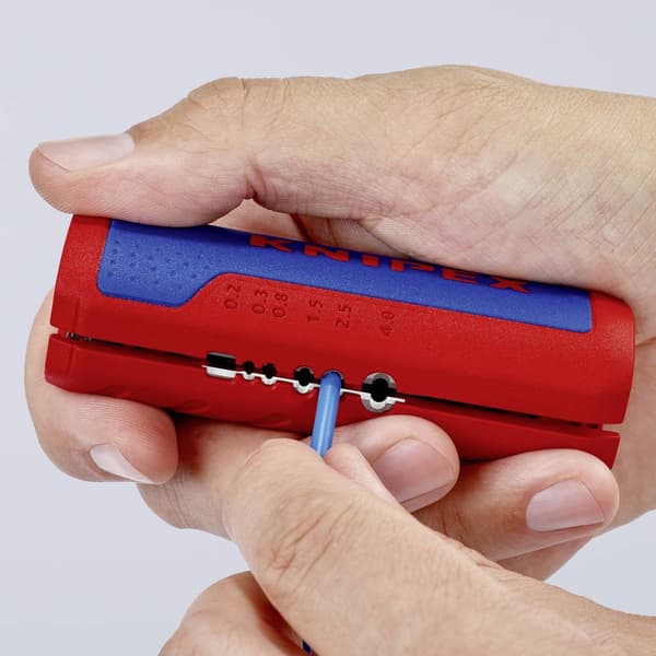 Knipex 90 22 02 SB Rörskärare