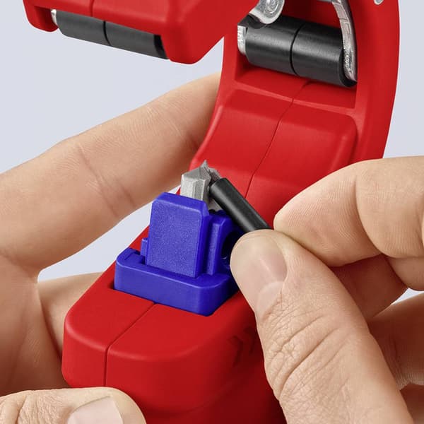Knipex Rörskärare DP50 rörskärare för plast-avloppsrör med plastöverdrag 202 mm 90 23 01 BK