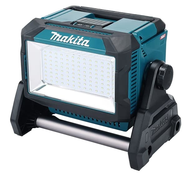 Akkuvalaisin Makita ML009G; 18/40 V (ilman akkua ja laturia)