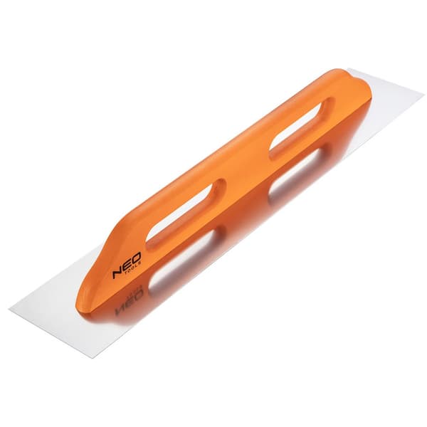 Lige spartel, 680 x 128 mm, træhåndtag