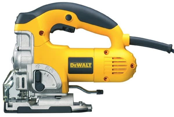 Sticksåg DeWalt DW331