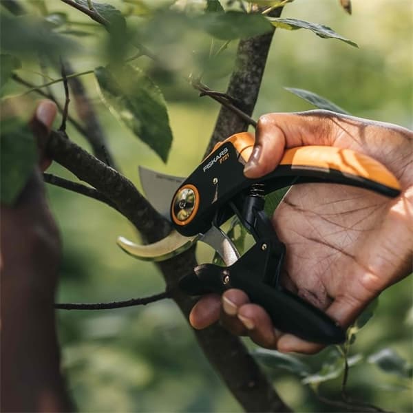 FISKARS SAXSAX PLUS P721