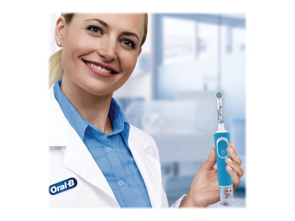 Oral B Disney Frozen II, Extra soft brush heads, 3 pcs